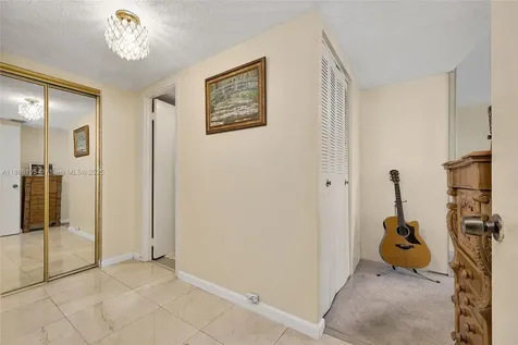 2750 NE 183rd Street Aventura FL 33160
