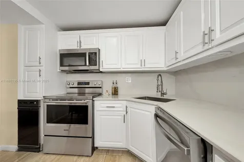 2750 NE 183rd Street Aventura FL 33160