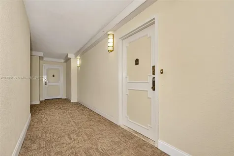 2750 NE 183rd Street Aventura FL 33160