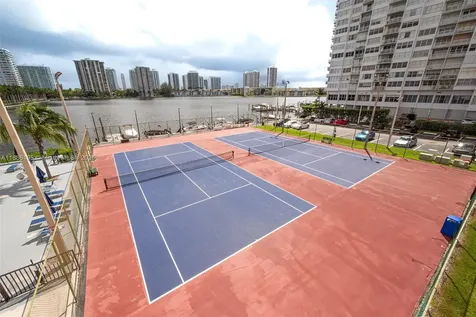 2750 NE 183rd Street Aventura FL 33160