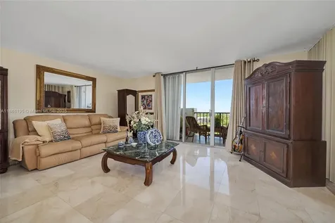 2750 NE 183rd Street Aventura FL 33160