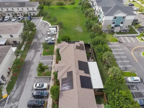 424 NE 4th Avenue Florida City FL 33034