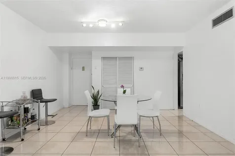 5001 Collins Avenue Miami Beach FL 33140