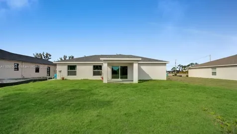 4217 NE 23rd Place Cape Coral FL 33909