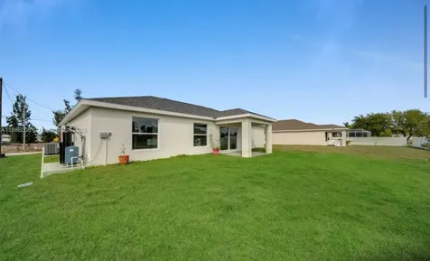4217 NE 23rd Place Cape Coral FL 33909