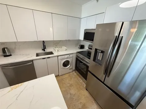 1500 Bay Road Miami Beach FL 33139