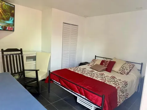 19611 NW 47th Avenue Miami Gardens FL 33055