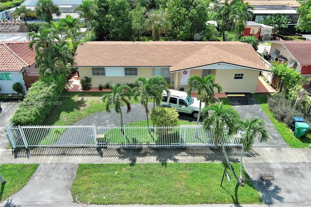 8220 SW 12th Terrace Miami FL 33144