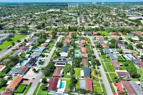 8220 SW 12th Terrace Miami FL 33144
