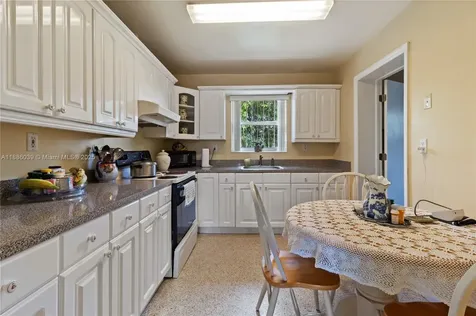 8220 SW 12th Terrace Miami FL 33144