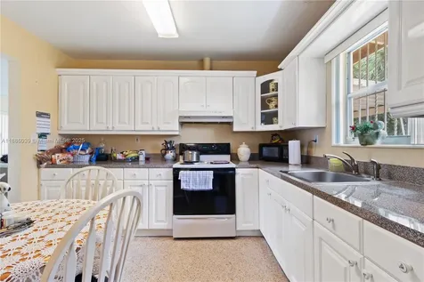 8220 SW 12th Terrace Miami FL 33144