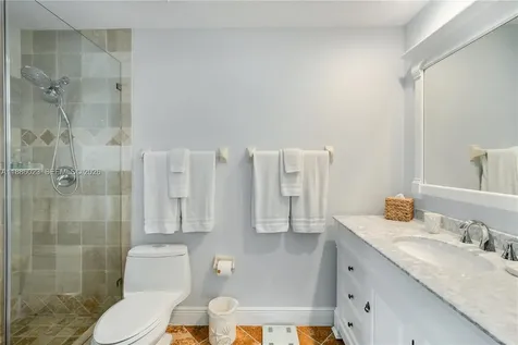511 4th Street Key Colony Beach FL 33051