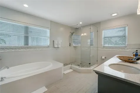 511 4th Street Key Colony Beach FL 33051