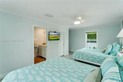 511 4th Street Key Colony Beach FL 33051