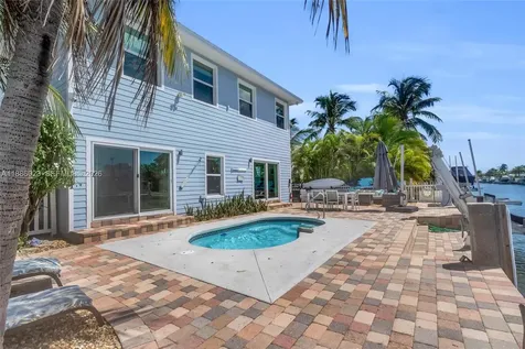 511 4th Street Key Colony Beach FL 33051