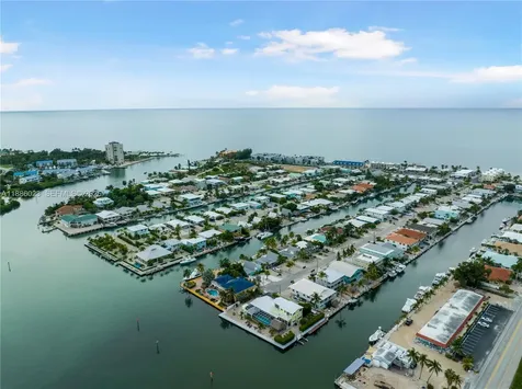 511 4th Street Key Colony Beach FL 33051