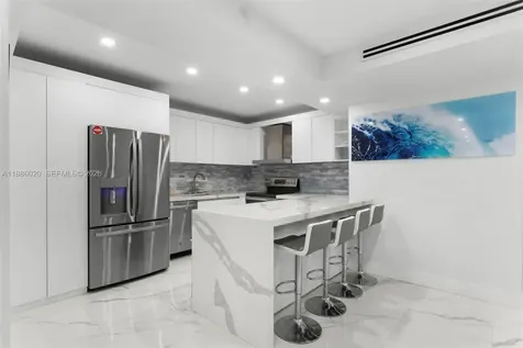 5001 Collins Avenue Miami Beach FL 33140