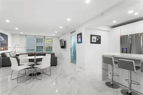 5001 Collins Avenue Miami Beach FL 33140