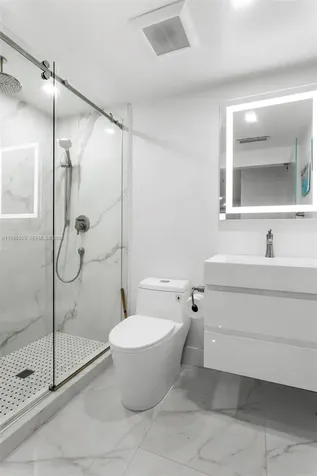 5001 Collins Avenue Miami Beach FL 33140