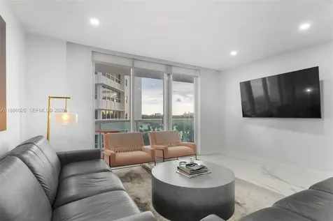 5001 Collins Avenue Miami Beach FL 33140