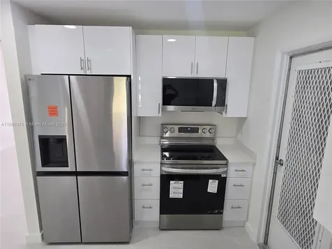 600 SW 8th Place Boynton Beach FL 33426