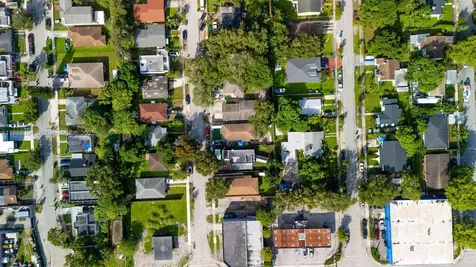1737-1739 NW 47th Terrace Miami FL 33142