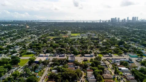 1737-1739 NW 47th Terrace Miami FL 33142