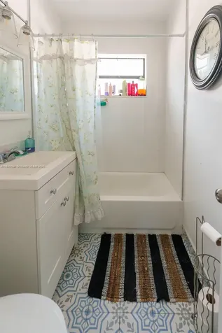 1737-1739 NW 47th Terrace Miami FL 33142