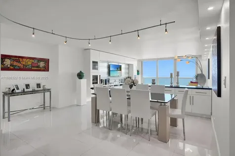 6039 Collins Avenue Miami Beach FL 33140
