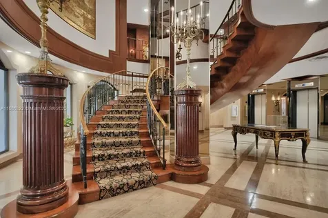 6039 Collins Avenue Miami Beach FL 33140