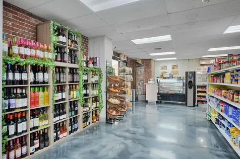 6039 Collins Avenue Miami Beach FL 33140