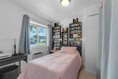 10920 SW 41st Street Miami FL 33165