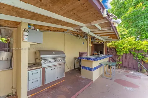 10920 SW 41st Street Miami FL 33165