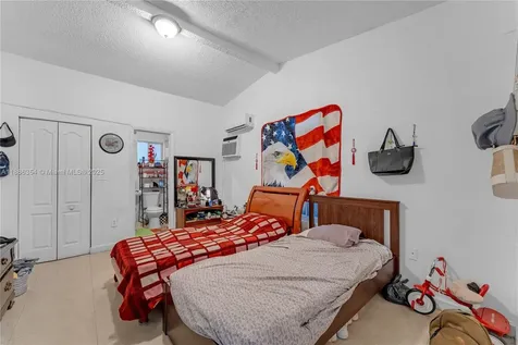 10920 SW 41st Street Miami FL 33165