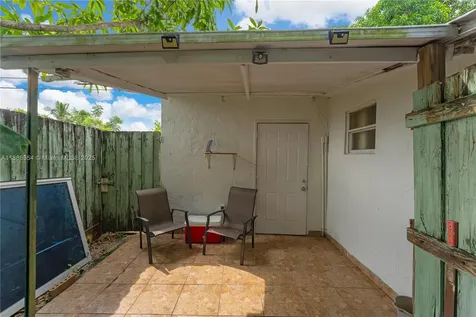 10920 SW 41st Street Miami FL 33165