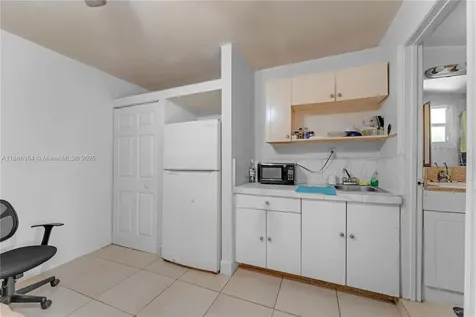 10920 SW 41st Street Miami FL 33165