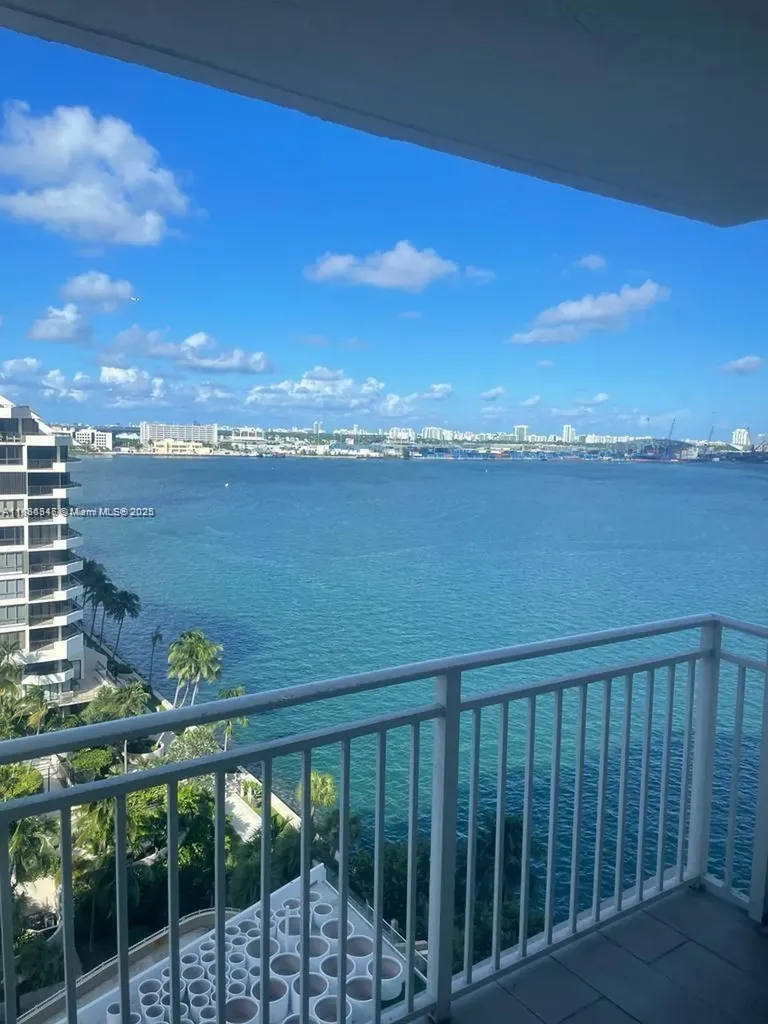 770 Claughton Island Drive Miami FL 33131