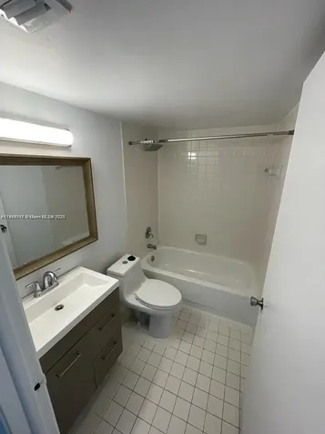 770 Claughton Island Drive Miami FL 33131