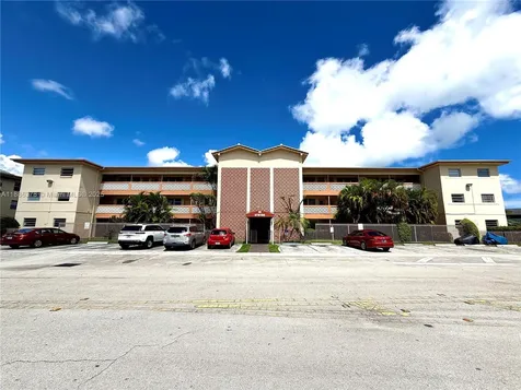 1885 NE 121st Street North Miami FL 33181