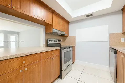 1885 NE 121st Street North Miami FL 33181