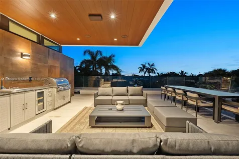 3306 NE 16th Street Fort Lauderdale FL 33304