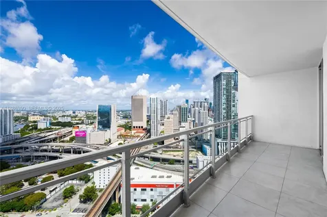 90 SW 3rd Street Miami FL 33130
