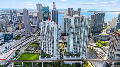 90 SW 3rd Street Miami FL 33130
