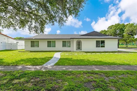5360 SW 9th Street Plantation FL 33317