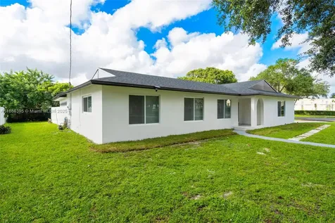 5360 SW 9th Street Plantation FL 33317