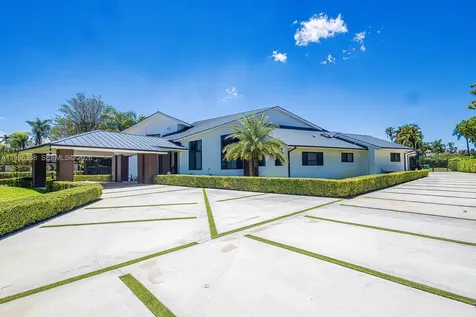 10506 SW 89 Place Miami FL 33176