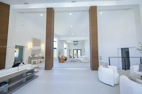 10506 SW 89 Place Miami FL 33176