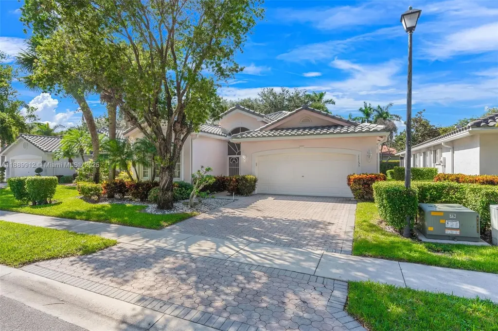 11155 Mandalay Way Boynton Beach FL 33437
