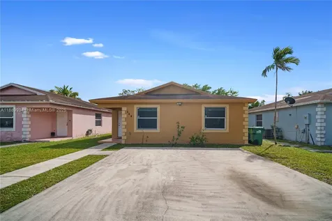 244 NW 179th Street Miami Gardens FL 33169