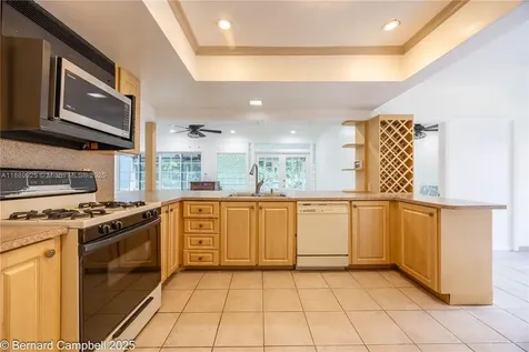 6612 Dahlia Drive Miramar FL 33023